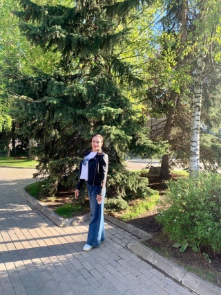 Елена Лютова