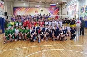 Фотография Локомотив-Изумруд 3